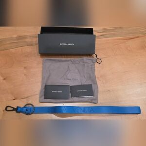 NIB/NWT ❤️ Bottega Veneta Laccio Logo Leather Lanyard - MSRP $380